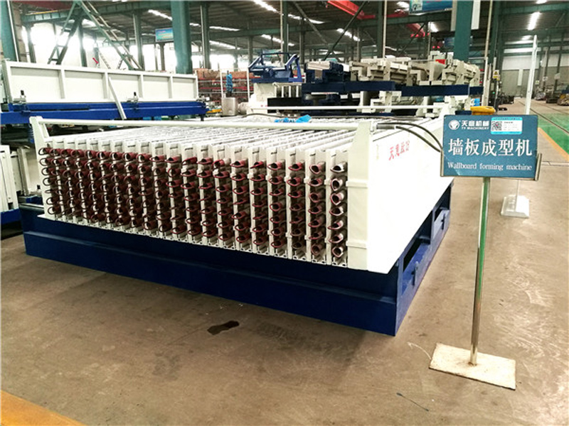 全自動墻板機(jī)產(chǎn)量高，一機(jī)多用